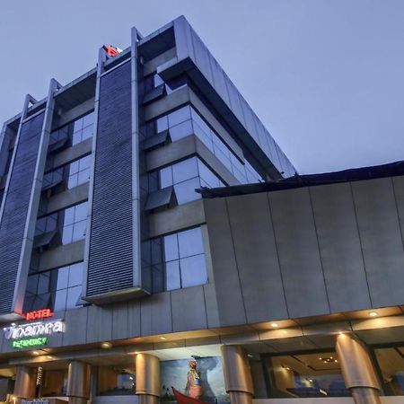 Отель Treebo Trend Vinamra Residency Нави Мумбаи Экстерьер фото