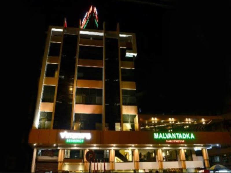 Отель Treebo Trend Vinamra Residency Нави Мумбаи Экстерьер фото